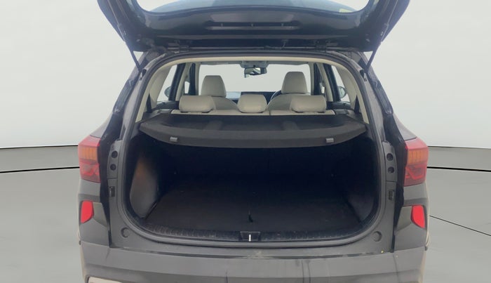 2022 KIA SELTOS HTX 1.5 PETROL, Petrol, Manual, 37,145 km, Boot Open Zoomed View