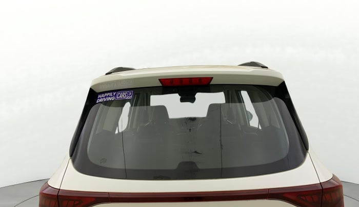 2023 KIA CARENS PRESTIGE 1.5 DIESEL IMT 7 STR, Diesel, Manual, 1,02,184 km, Rear Windshield