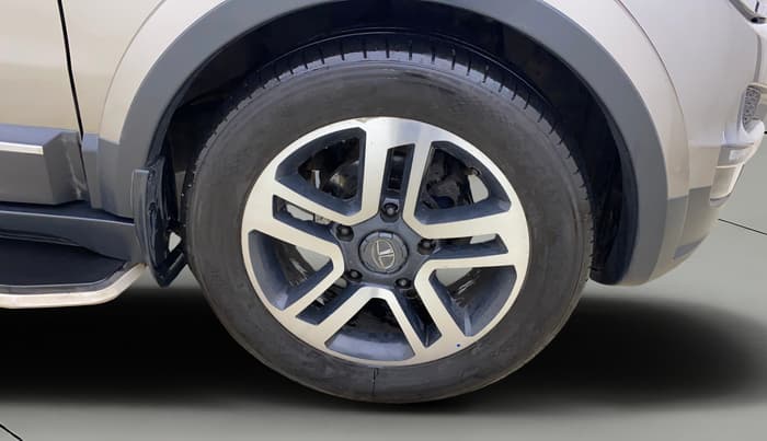 2018 Tata Hexa XT 4X2 7 STR, Diesel, Manual, 92,013 km, Right Front Wheel