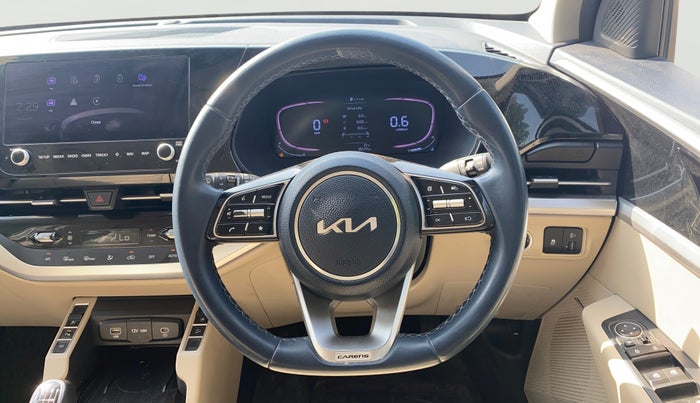 2022 KIA CARENS LUXURY PLUS 1.4 PETROL 7 STR, Petrol, Manual, 25,165 km, Steering Wheel Close Up