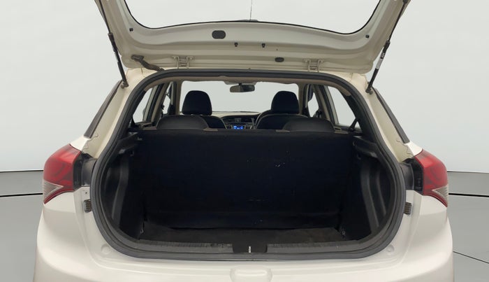 2018 Hyundai Elite i20 MAGNA EXECUTIVE 1.2, Petrol, Manual, 87,648 km, Boot Open Zoomed View