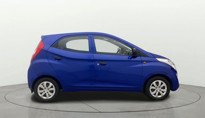 2015 Hyundai Eon MAGNA +, Petrol, Manual, 10,735 km, Right Side View