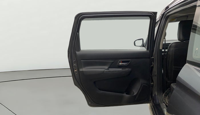 2022 Maruti XL6 ZETA MT, Petrol, Manual, 69,267 km, LHS Rear Door