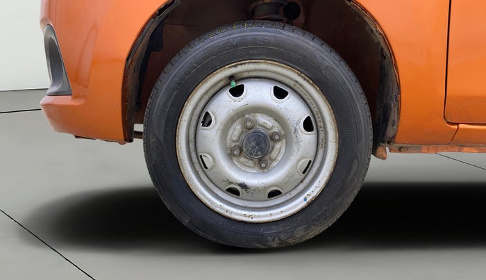 2016 Maruti Alto K10 LXI CNG, CNG, Manual, 34,831 km, Left Front Wheel