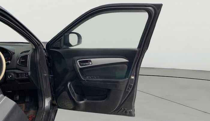 2021 Maruti Vitara Brezza ZXI, Petrol, Manual, 93,998 km, RHS Front Door