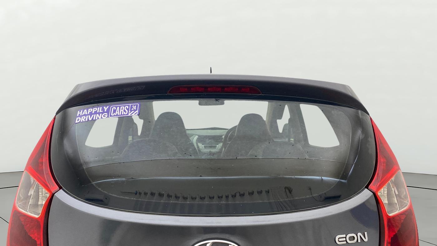 2018 Hyundai Eon SPORTZ, Petrol, Manual, 1,02,544 km, Rear Windshield