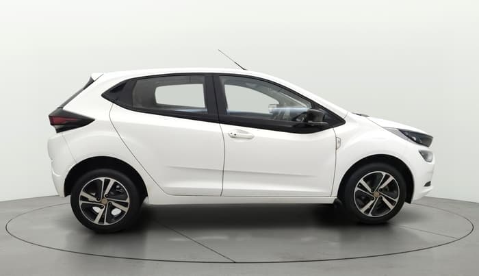 2022 Tata ALTROZ XZA, Petrol, Automatic, 36,252 km, Right Side View