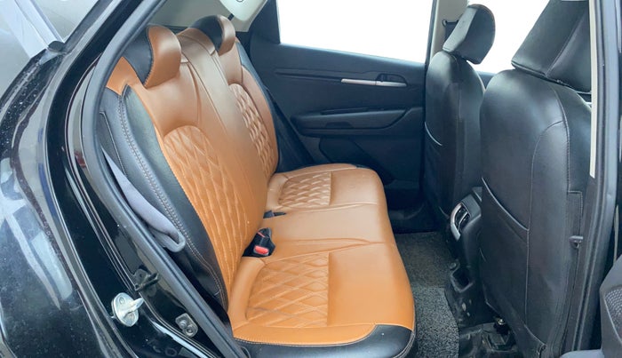 2020 KIA SONET HTK PLUS 1.5, Diesel, Manual, 78,518 km, Right Side Rear Door Cabin