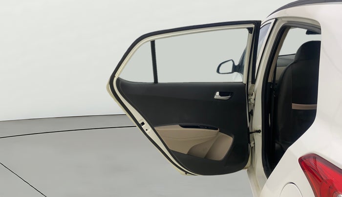 2016 Hyundai Grand i10 SPORTZ 1.2 KAPPA VTVT, Petrol, Manual, 86,476 km, LHS Rear Door