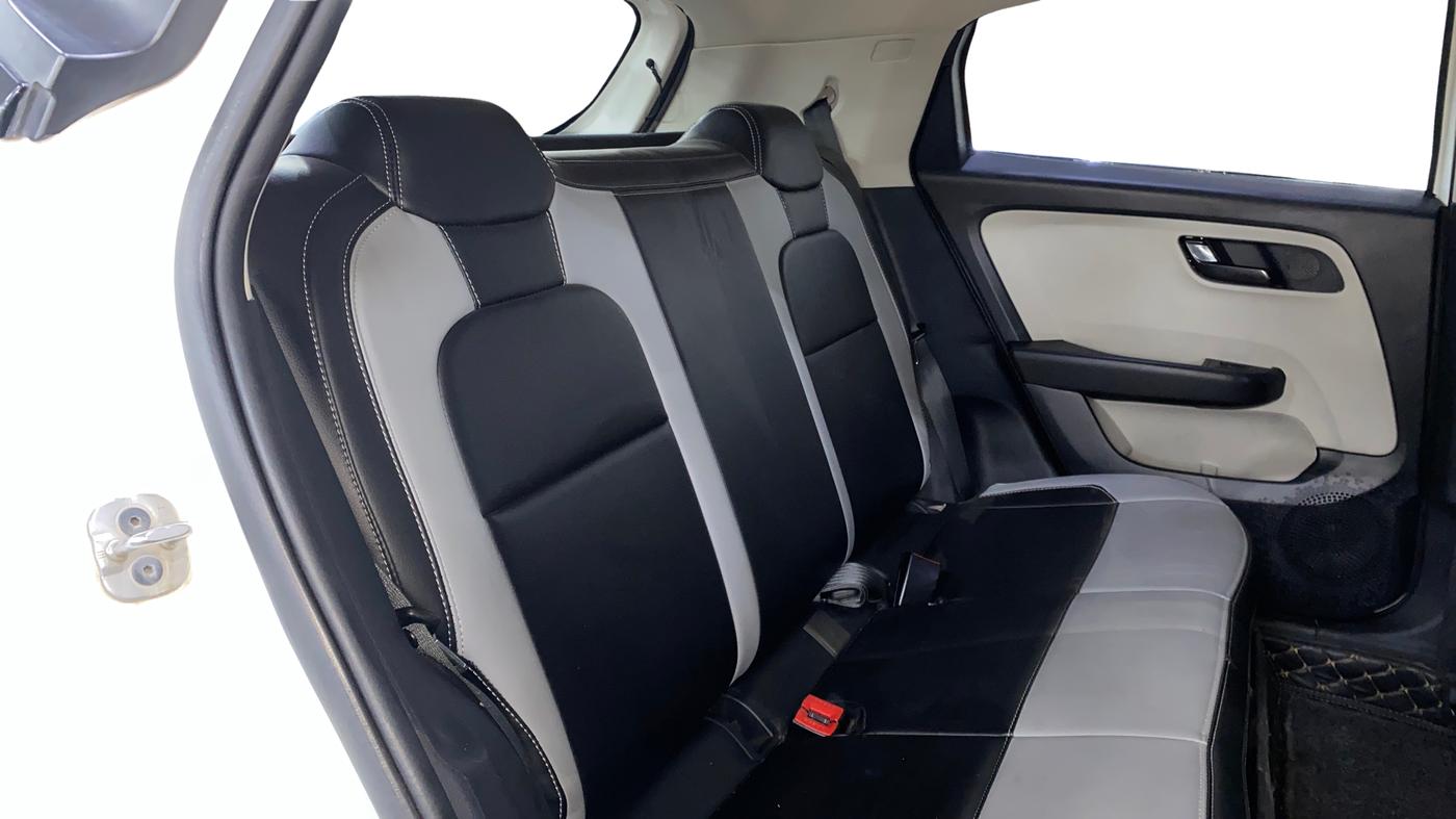 2023 Tata ALTROZ XM PLUS SUNROOF CNG, CNG, Manual, 18,614 km, Right Side Rear Door Cabin