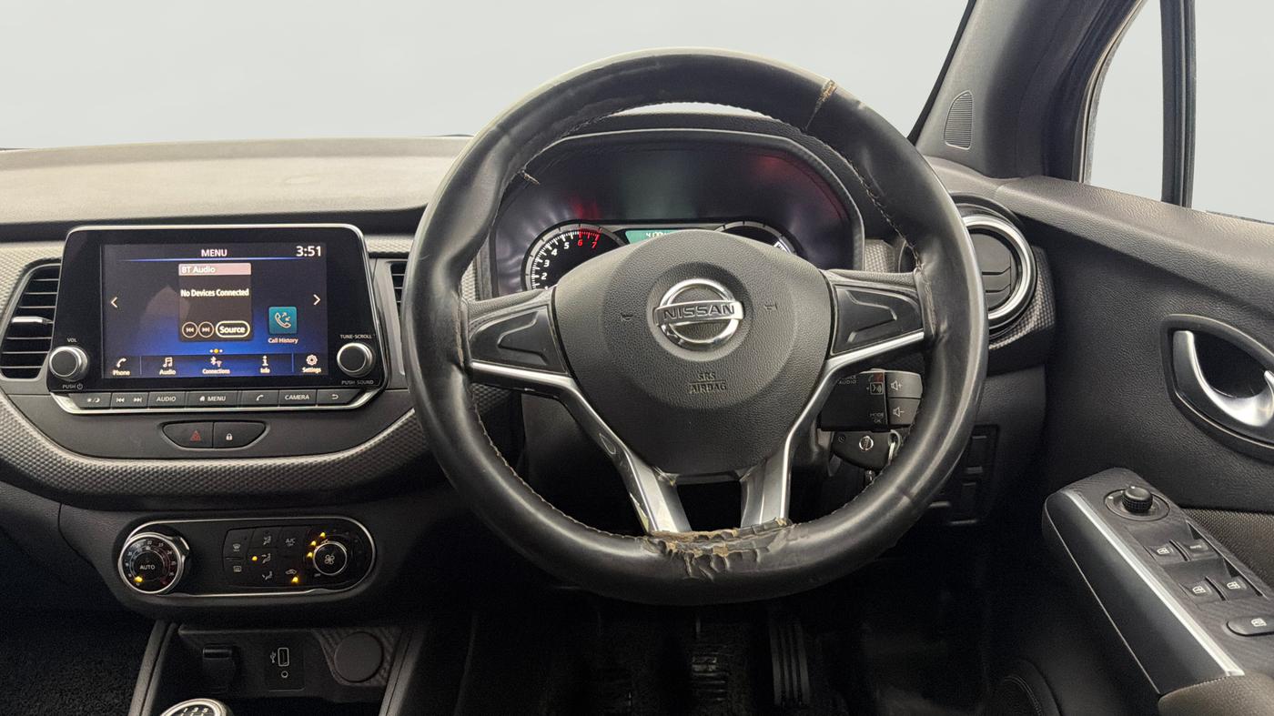 2022 Nissan Kicks XV 1.5, Petrol, Manual, 41,695 km, Steering Wheel Close Up