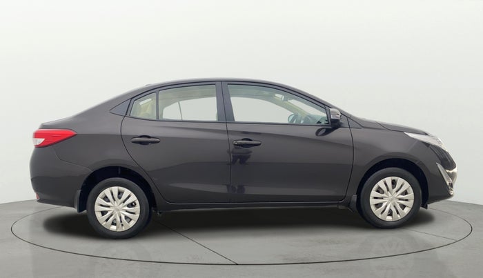 2018 Toyota YARIS G MT, Petrol, Manual, 37,733 km, Right Side View