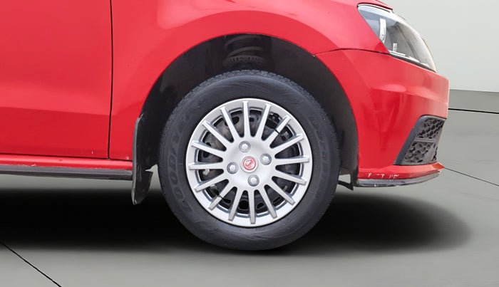 2021 Volkswagen Polo TRENDLINE 1.0L, Petrol, Manual, 60,815 km, Right Front Wheel