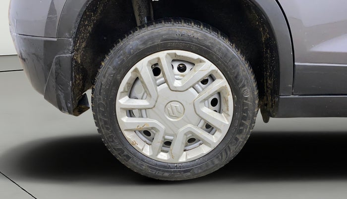 2017 Maruti Vitara Brezza LDI, Diesel, Manual, 94,120 km, Right Rear Wheel