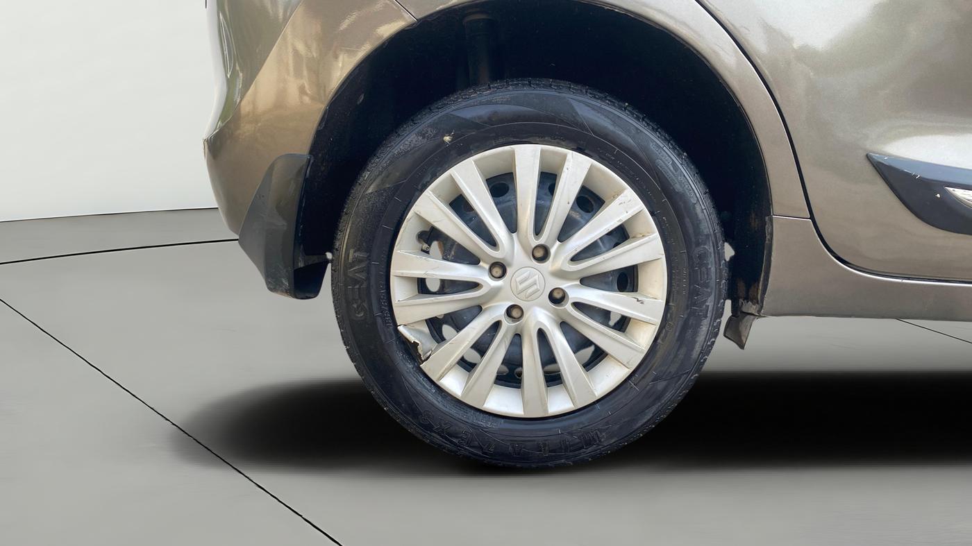 2020 Maruti Baleno DELTA PETROL 1.2, Petrol, Manual, 1,14,260 km, Right Rear Wheel