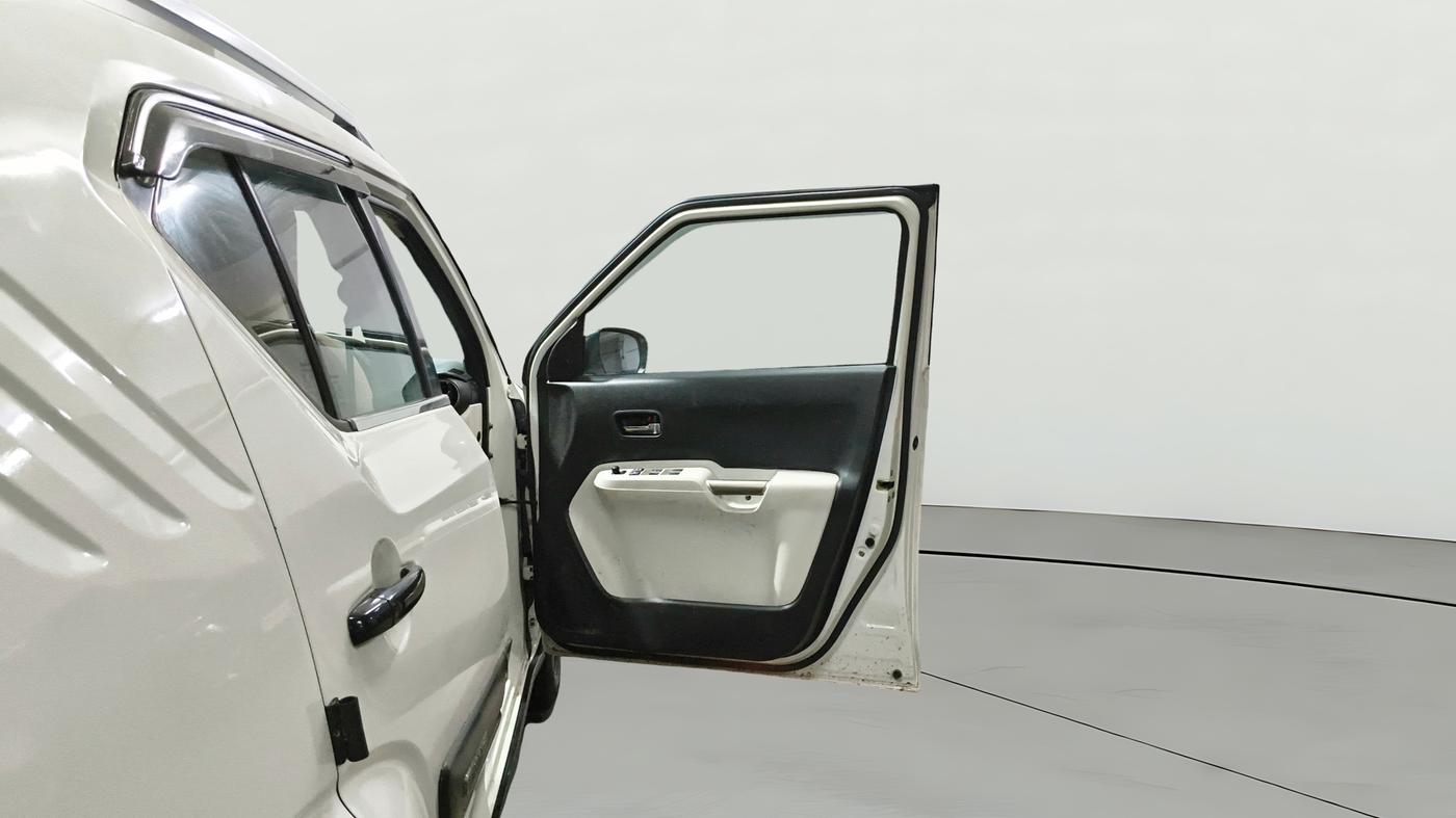 2018 Maruti IGNIS ALPHA 1.2 AMT, Petrol, Automatic, 97,145 km, RHS Front Door