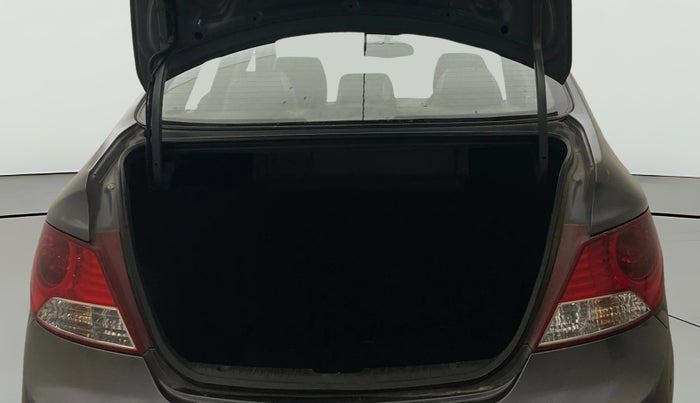 2013 Hyundai Verna FLUIDIC 1.6 VTVT SX, Petrol, Manual, 51,992 km, Boot Open Zoomed View