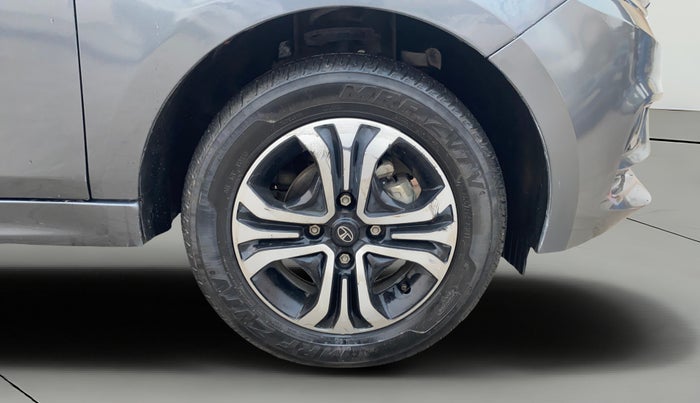 2024 Tata Tiago XT PETROL, Petrol, Manual, 26,153 km, Right Front Wheel