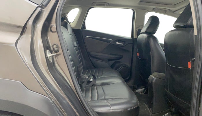 2018 Honda WR-V 1.5L I-DTEC VX MT, Diesel, Manual, 1,34,614 km, Right Side Rear Door Cabin