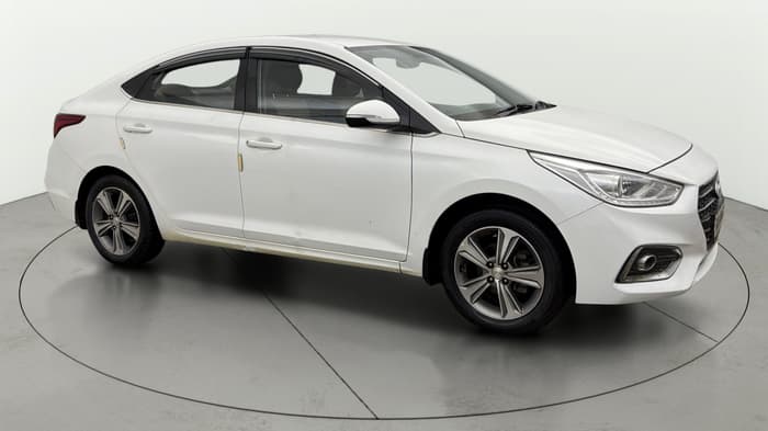 2018 Hyundai Verna 1.6 VTVT SX, CNG, Manual, 36,074 km, Right Front Diagonal