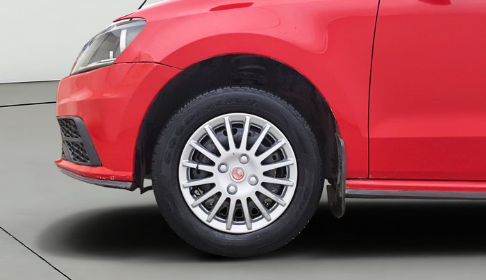 2021 Volkswagen Polo TRENDLINE 1.0L, Petrol, Manual, 60,815 km, Left Front Wheel