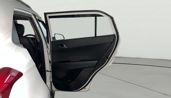 2016 Hyundai Creta SX PLUS AT 1.6 PETROL, Petrol, Automatic, 69,335 km, RHS Rear Door