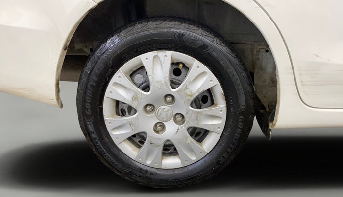 2015 Honda Amaze 1.2L I-VTEC S, Petrol, Manual, 42,502 km, Right Rear Wheel