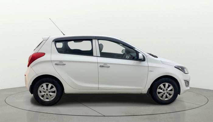 2012 Hyundai i20 ASTA 1.2, Petrol, Manual, 1,01,417 km, Right Side View