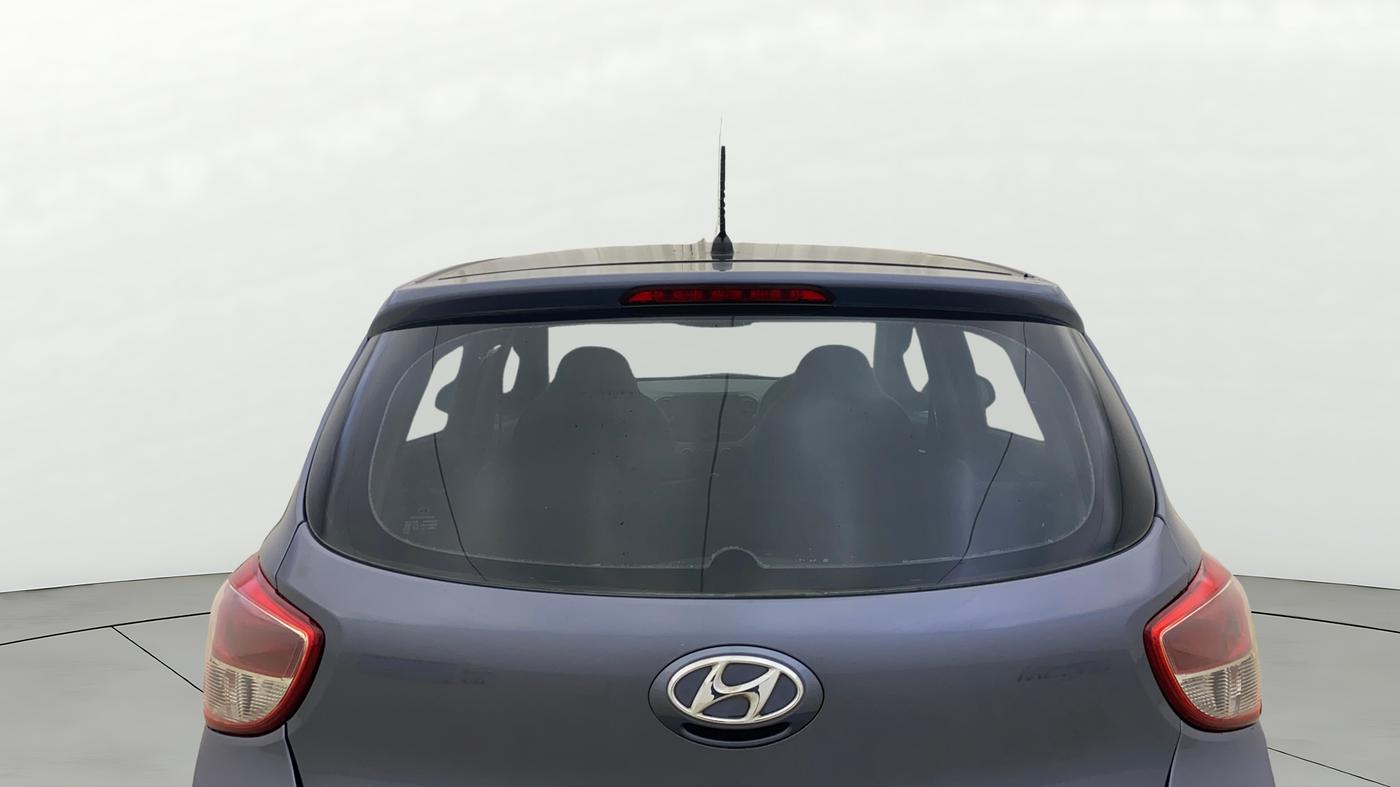 2013 Hyundai Grand i10 MAGNA 1.2 KAPPA VTVT, CNG, Manual, 1,27,556 km, Rear Windshield