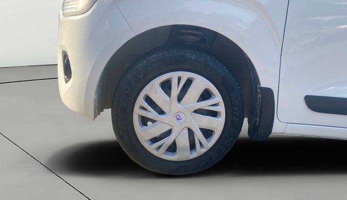 2023 Maruti New Wagon-R VXI CNG 1.0, CNG, Manual, 57,300 km, Left Front Wheel
