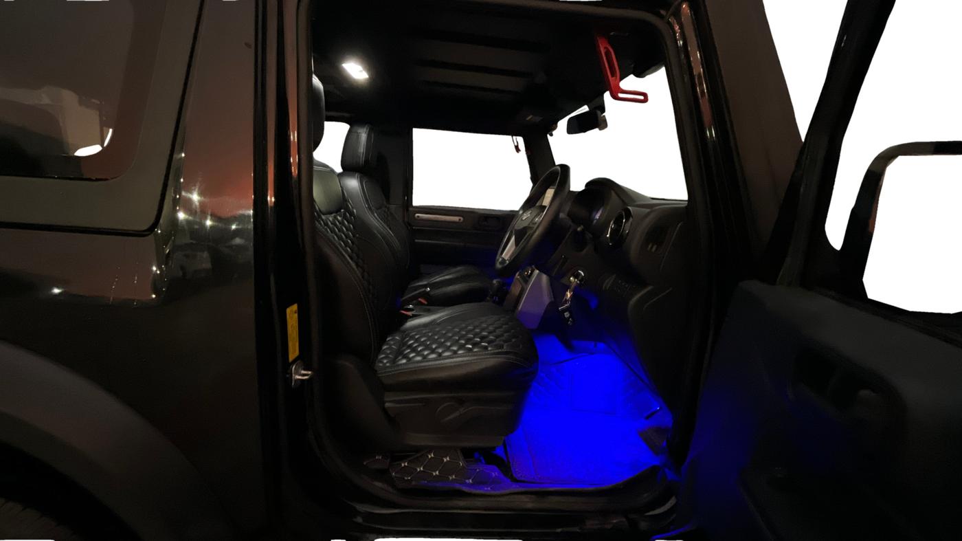 2022 Mahindra Thar LX PETROL HT 4WD AT, Petrol, Automatic, 18,289 km, Right Side Front Door Cabin