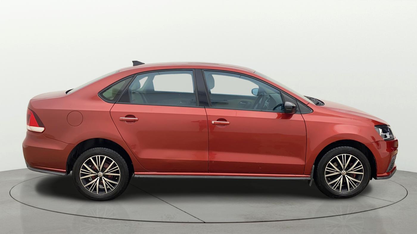 2019 Volkswagen Vento HIGHLINE DIESEL 1.5, Diesel, Manual, 1,33,655 km, Right Side View