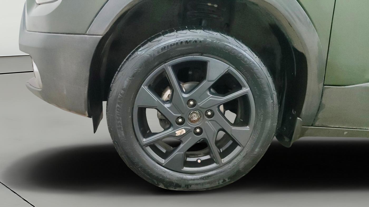 2025 Tata PUNCH Creative Plus (S) Camo Edition AMT, Petrol, Automatic, 11,242 km, Left Front Wheel
