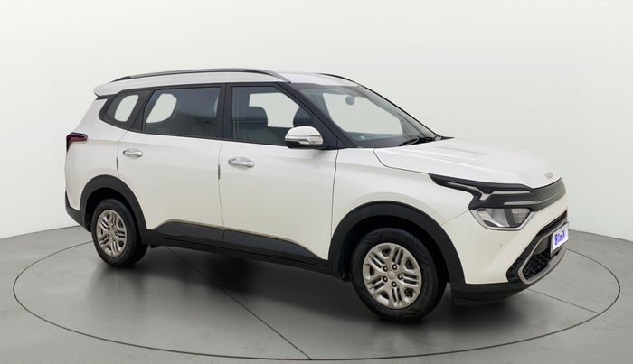 2023 KIA CARENS PRESTIGE 1.5 PETROL 7 STR, Petrol, Manual, 37,435 km, Right Front Diagonal