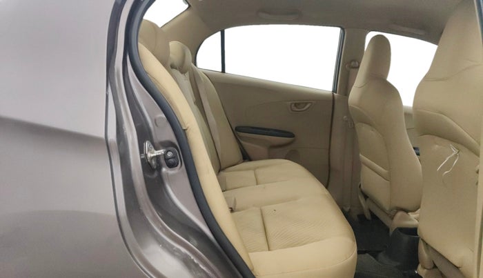 2015 Honda Amaze 1.2L I-VTEC SX, Petrol, Manual, 51,423 km, Right Side Rear Door Cabin