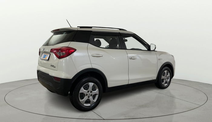 2023 Mahindra XUV300 W6 1.2 PETROL AMT, Petrol, Automatic, 39,599 km, Right Back Diagonal