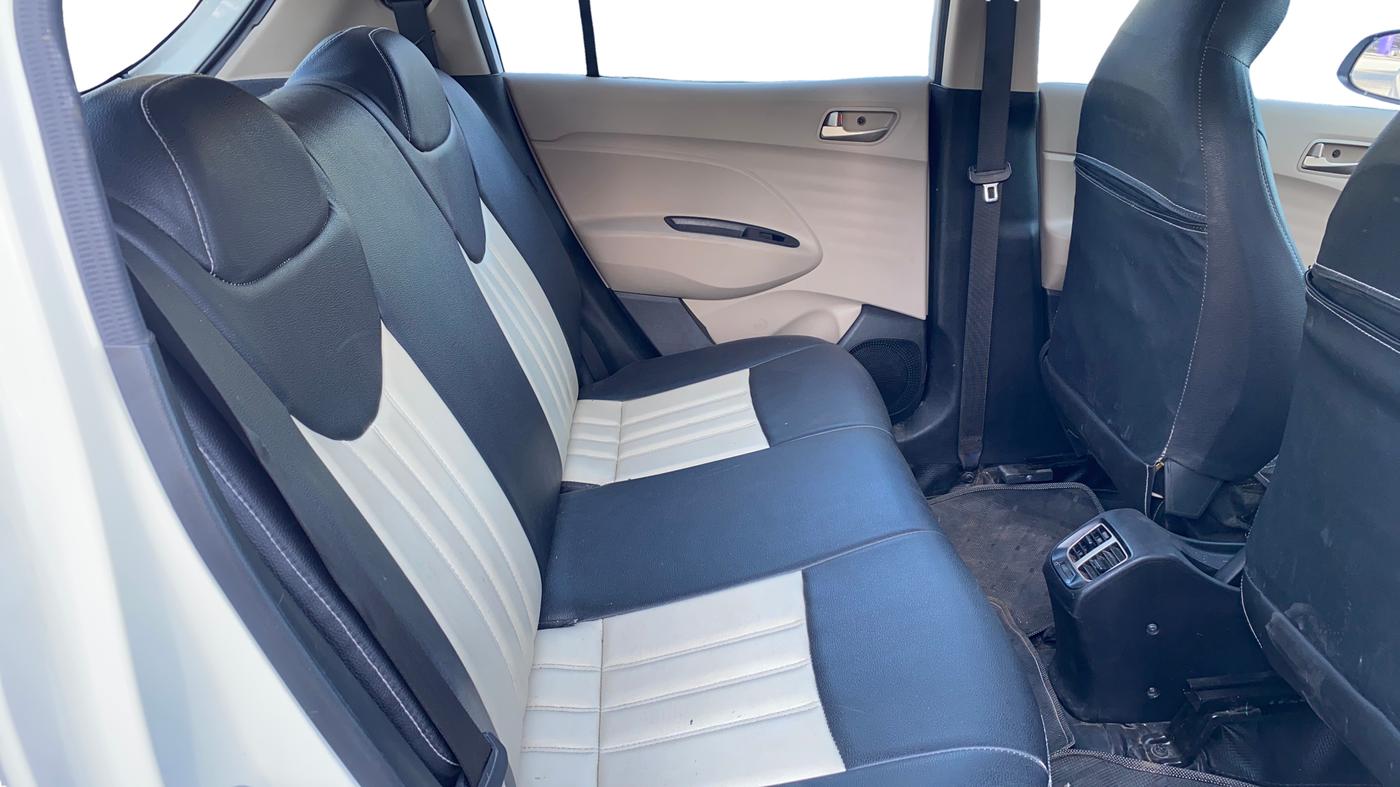 2019 Hyundai NEW SANTRO SPORTZ MT, CNG, Manual, 85,644 km, Right Side Rear Door Cabin
