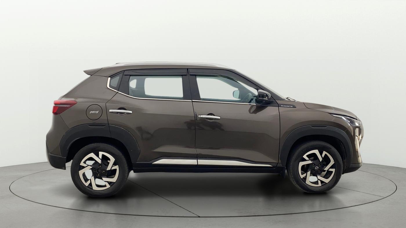 2022 Nissan MAGNITE XV PREMIUM TURBO, Petrol, Manual, 43,335 km, Right Side View