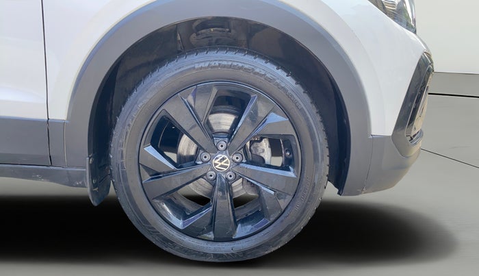 2024 Volkswagen TAIGUN GT Line 1.0L TSI MT, Petrol, Manual, 17,691 km, Right Front Wheel