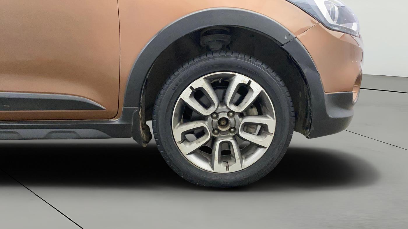 2016 Hyundai i20 Active 1.2 S, Petrol, Manual, 41,437 km, Right Front Wheel