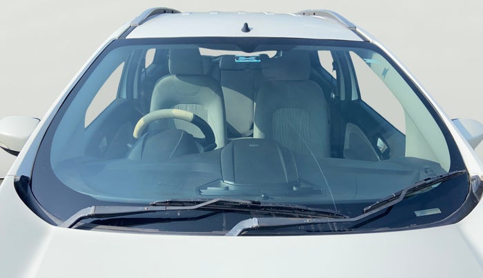 2015 Ford Ecosport TITANIUM 1.5L PETROL, Petrol, Manual, 1,16,877 km, Front Windshield