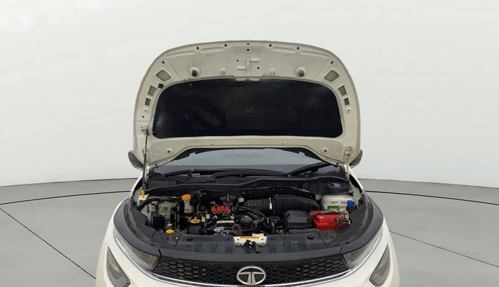2021 Tata ALTROZ XZ PETROL, CNG, Manual, 69,986 km, Open Bonet