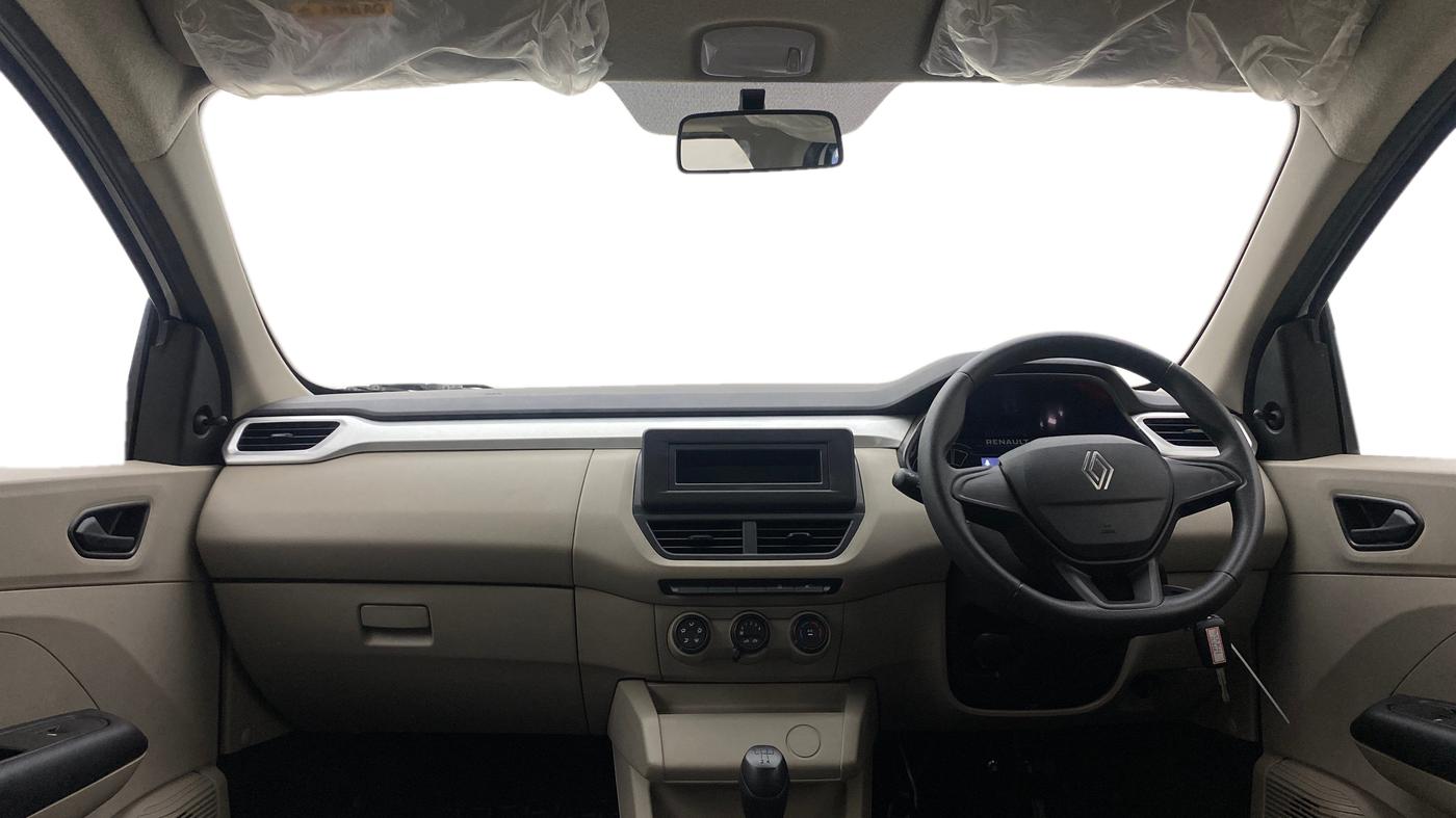 2025 Renault TRIBER Emotion, Petrol, Manual, 4,988 km, Dashboard