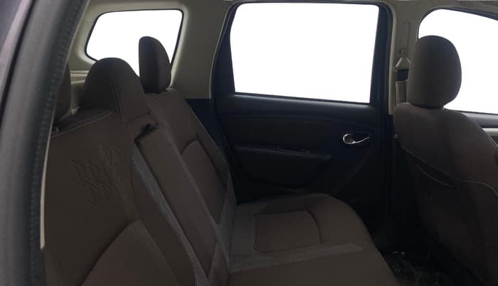 2020 Renault Duster RXZ 1.5 PETROL MT, Petrol, Manual, 60,186 km, Right Side Rear Door Cabin