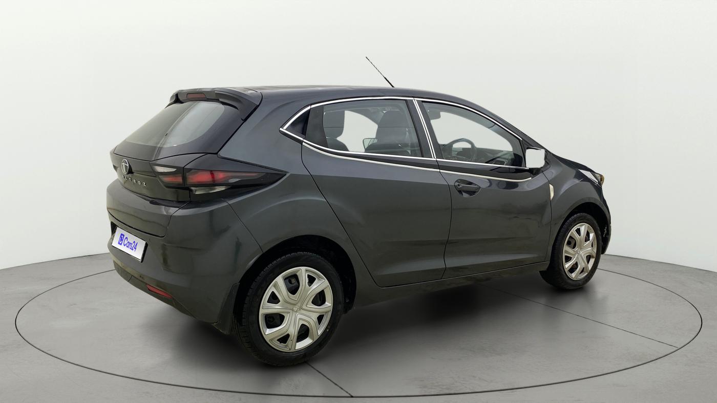 2020 Tata ALTROZ XT PETROL, CNG, Manual, 70,603 km, Right Back Diagonal