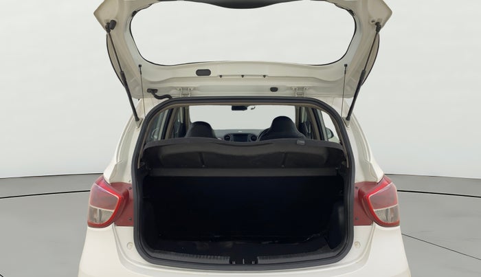 2018 Hyundai Grand i10 SPORTZ AT 1.2 KAPPA VTVT, Petrol, Automatic, 39,971 km, Boot Open Zoomed View