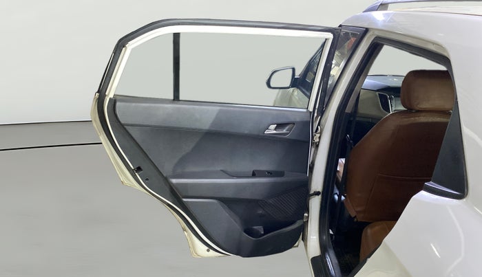 2017 Hyundai Creta SX PLUS 1.6 PETROL, Petrol, Manual, 73,888 km, LHS Rear Door