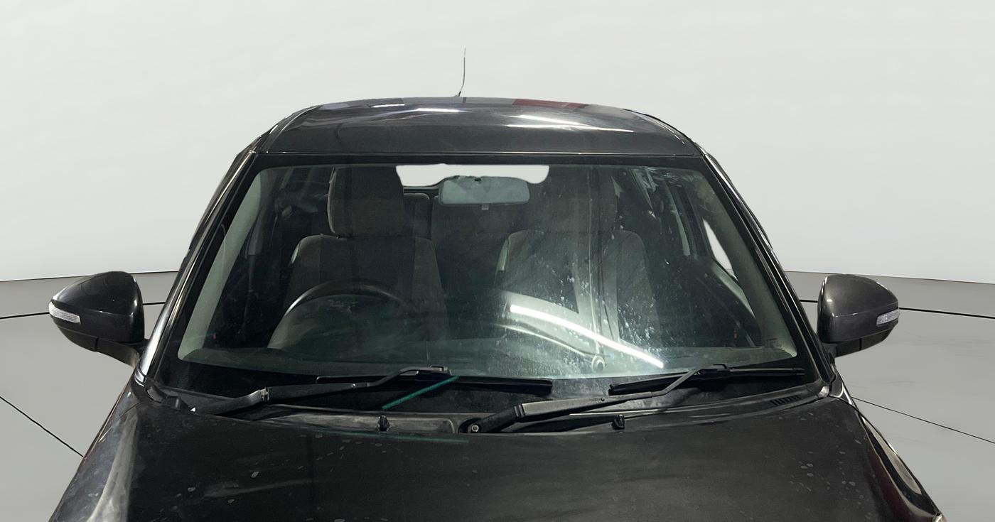 2016 Maruti Swift VXI O, Petrol, Manual, 67,162 km, Front Windshield