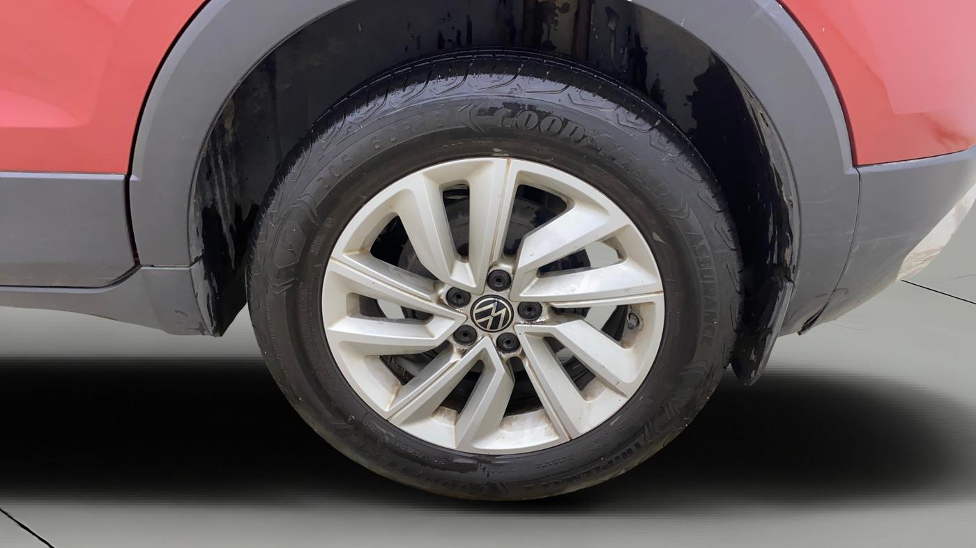 2022 Volkswagen TAIGUN HIGHLINE 1.0 TSI AT, Petrol, Automatic, 28,274 km, Left Rear Wheel