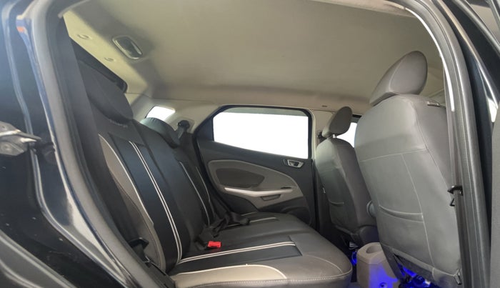 2015 Ford Ecosport TITANIUM 1.5L PETROL AT, Petrol, Automatic, 97,172 km, Right Side Rear Door Cabin